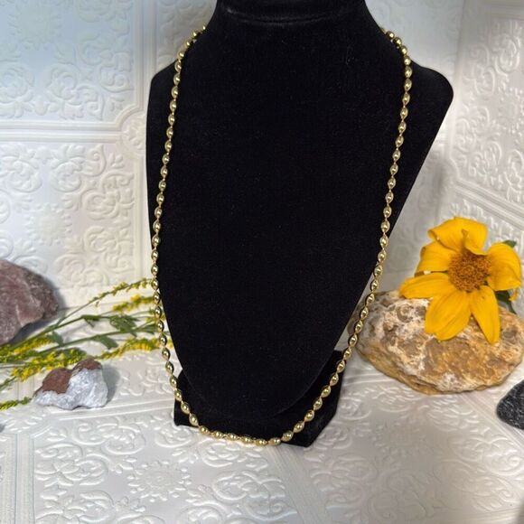 Vintage Gold Tone Oval Link Chain Necklace 24” - Picture 3 of 15